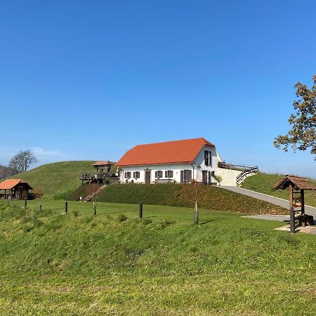 فيلا Storeفي Tourist Farm Artisek المظهر الخارجي الصورة