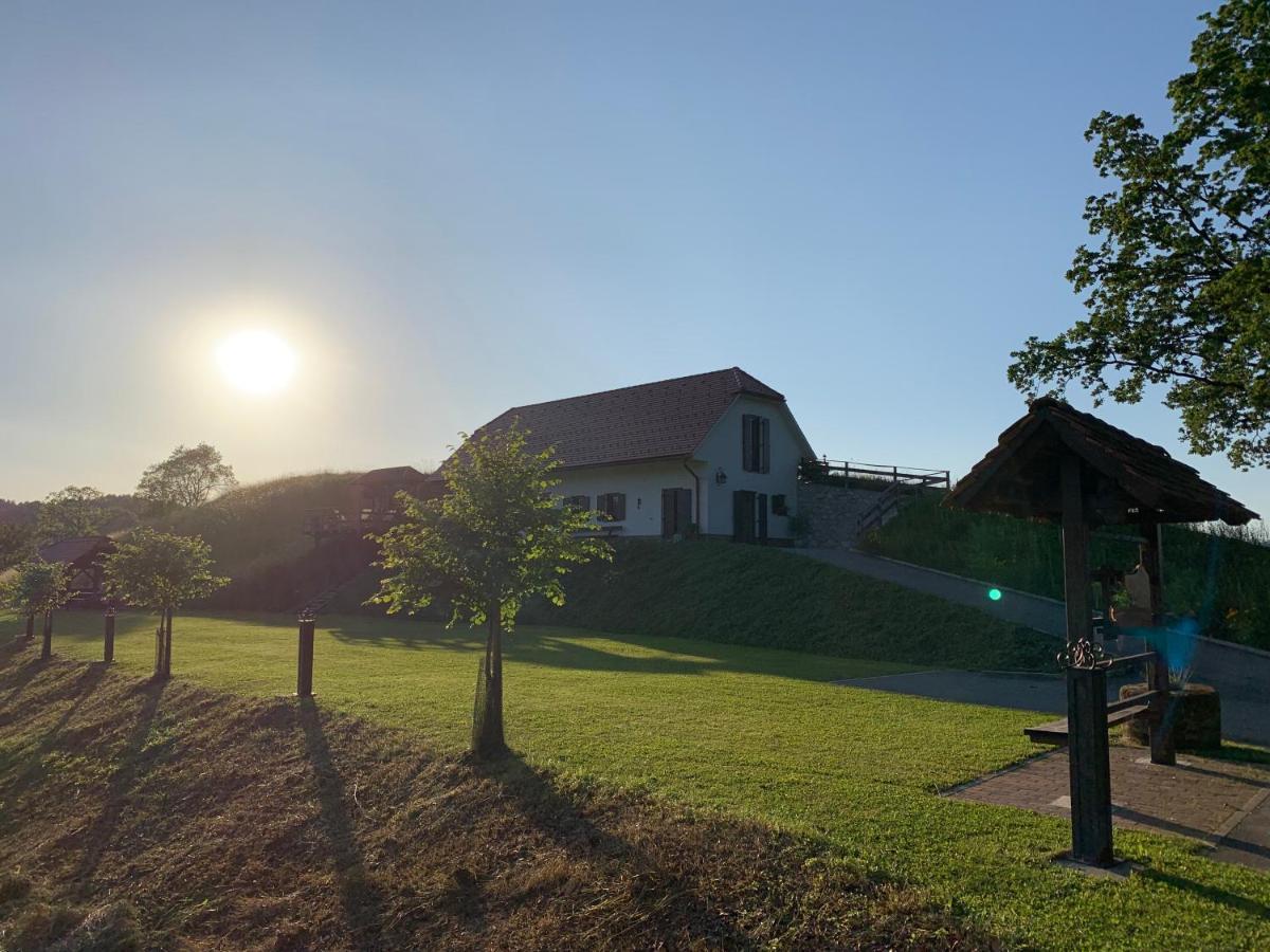 فيلا Storeفي Tourist Farm Artisek المظهر الخارجي الصورة